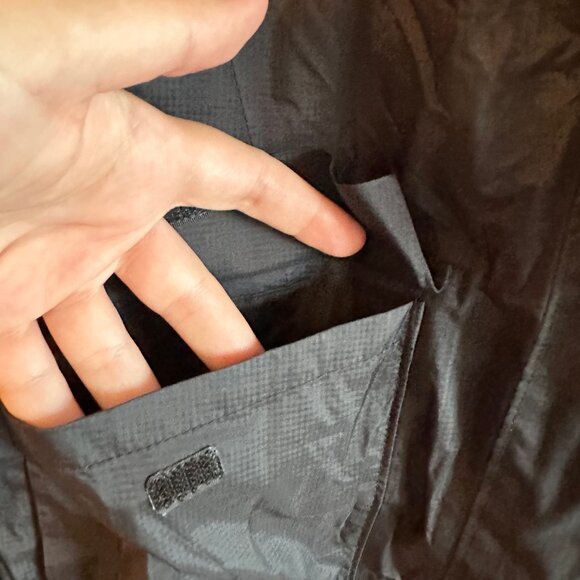 Used (Very Good) Marmot Rain Jacket size S - Picture 3 of 6